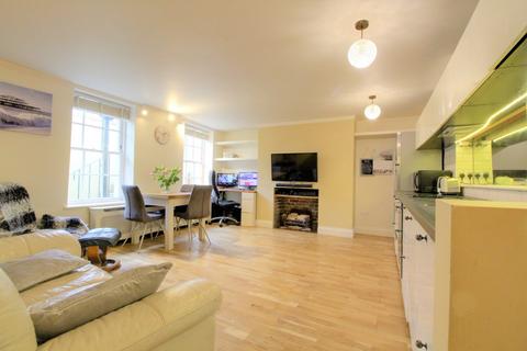 2 bedroom apartment to rent, Flat 5 147 Kings Road, Brighton