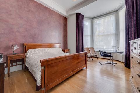 undefined, Randolph Crescent, London
