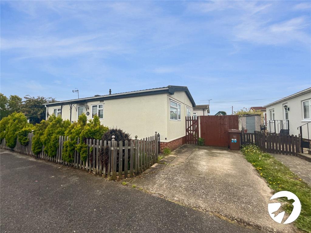 Cherry Road Hoo Marina Park, Vicarage... 2 bed park home for sale £160,000