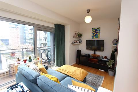 2 bedroom flat to rent, Breadalbane Street, Bonnington, Edinburgh, EH6