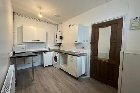 Studio to rent, Studio Flat For Rent in London, N3