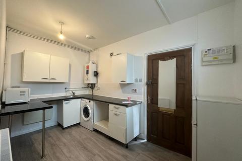 Studio to rent, Studio Flat For Rent in London, N3