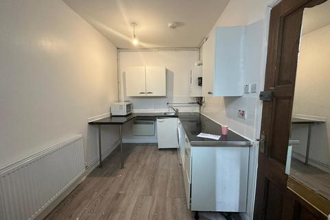 Studio to rent, Studio Flat For Rent in London, N3