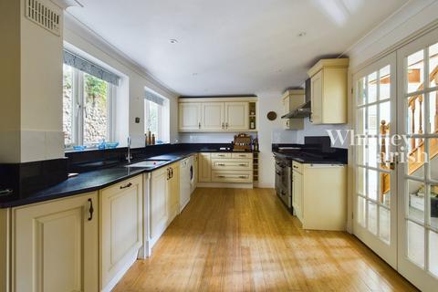 4 bedroom detached house for sale, Denmark Street, Diss