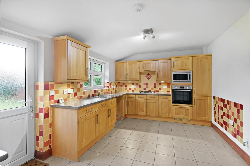 Turners Hill Road, Crawley Down, RH10 4 bed detached house for sale £