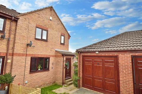 3 bedroom end of terrace house for sale, Millbank Fold, Pudsey, West Yorkshire