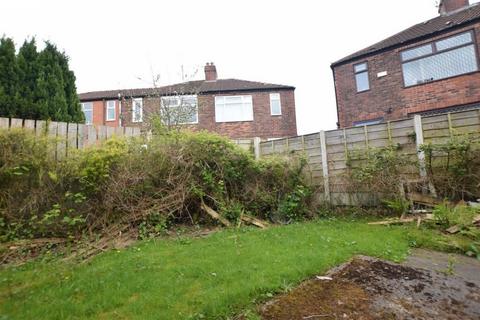 2 Collinge Avenue, Middleton, Manchester, M24 2QX