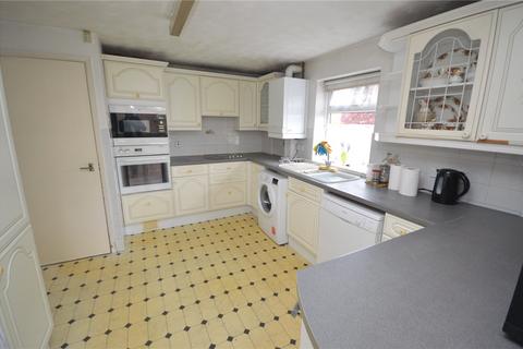 3 bedroom semi-detached house for sale, Oakley Road, Luton, Bedfordshire, LU4