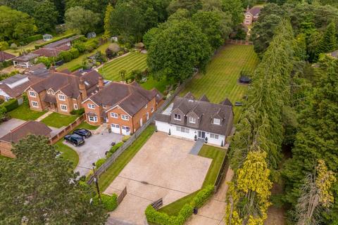 4 bedroom detached house for sale, Heath Ride, Wokingham RG40