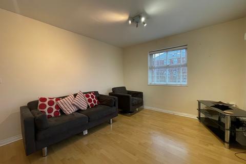 2 bedroom apartment to rent, St Austell Way, Swindon SN2