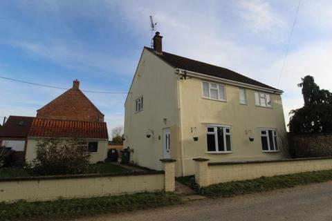 4 bedroom terraced house to rent, Thornham Road, Methwold, Norfolk, IP26