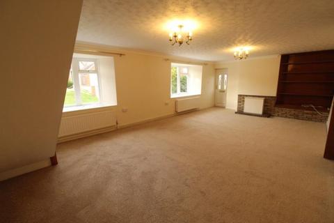 4 bedroom terraced house to rent, Thornham Road, Methwold, Norfolk, IP26