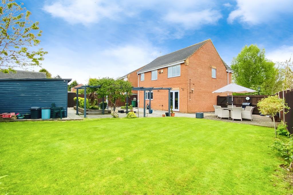 Lilac Way, East Goscote, LE7 4 bed detached house for sale £450,000