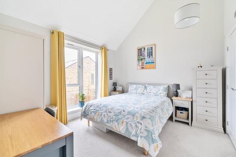 4 bedroom detached house to rent, Langsett Grove, Harrogate, HG3