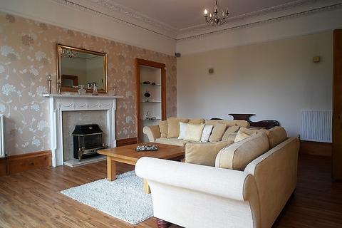 2 bedroom flat to rent, 28, Rutland Street, Edinburgh, EH1 2AN