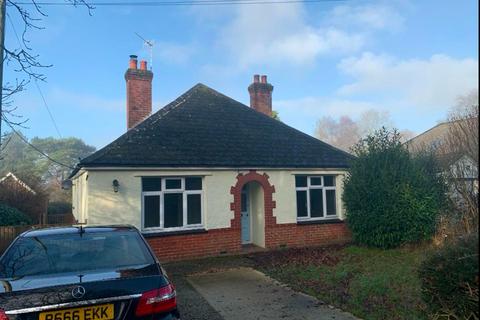 undefined, Hale Road, Hale SP6