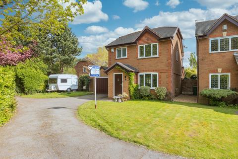 3 bedroom detached house for sale, Springfield Avenue, Kirkham PR4