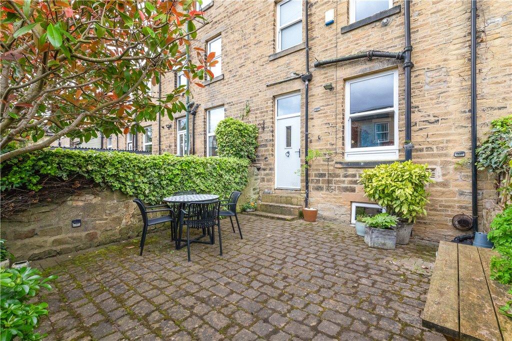 Courtyard Garden