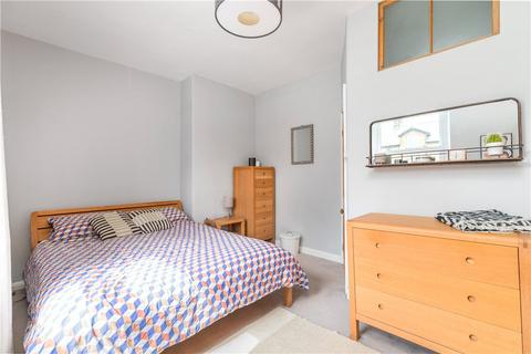 15 Ash Grove, Ilkley, LS29 8EP