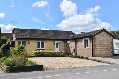 3 bedroom detached bungalow for sale, Moorend Road, Yardley Gobion, NN12