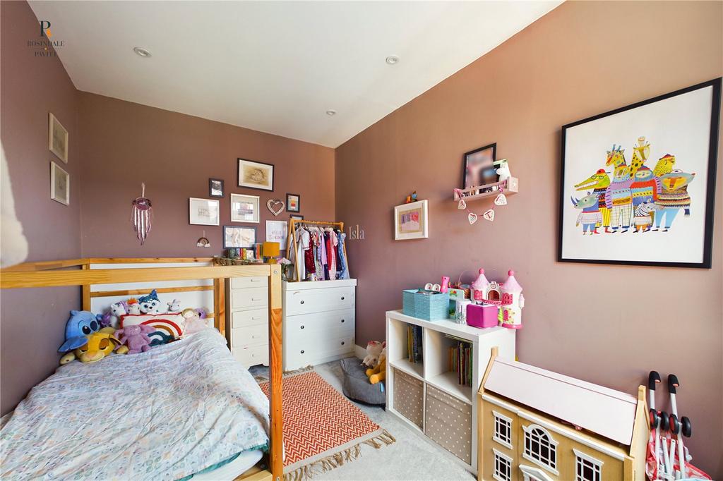 2nd Bedroom
