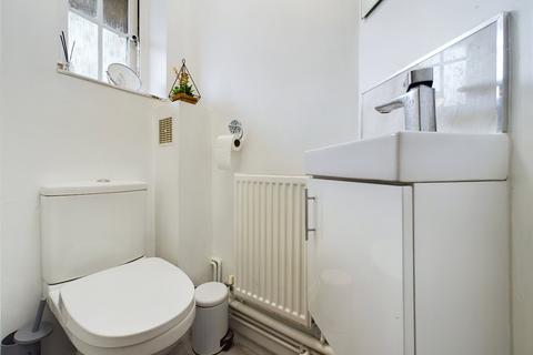 3 bedroom end of terrace house for sale, Pippen Field, Worcester, WR4