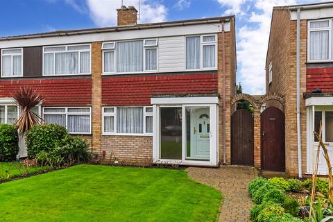 3 bedroom semi-detached house for sale, Albany Road, Wickford, Essex
