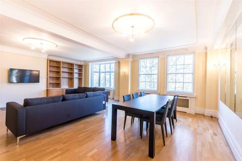 4 bedroom apartment to rent, Strathmore Court, St John's Wood NW8