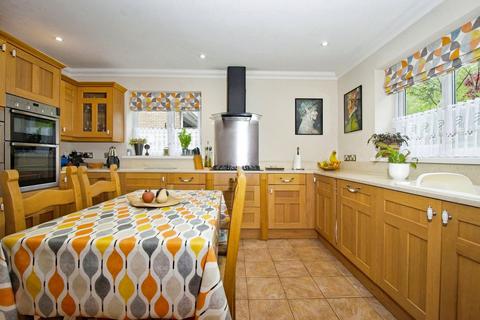 The Retreat Graig Place, Aberdare, CF44 7RE