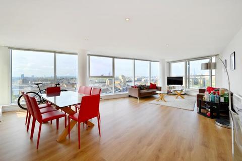 2 bedroom apartment for sale, Pinnacle II Basin Approach Limehouse