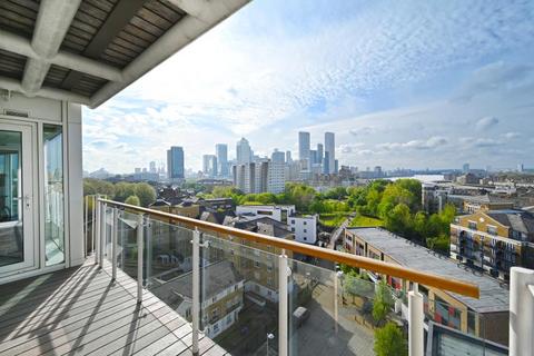 2 bedroom apartment for sale, Pinnacle II Basin Approach Limehouse