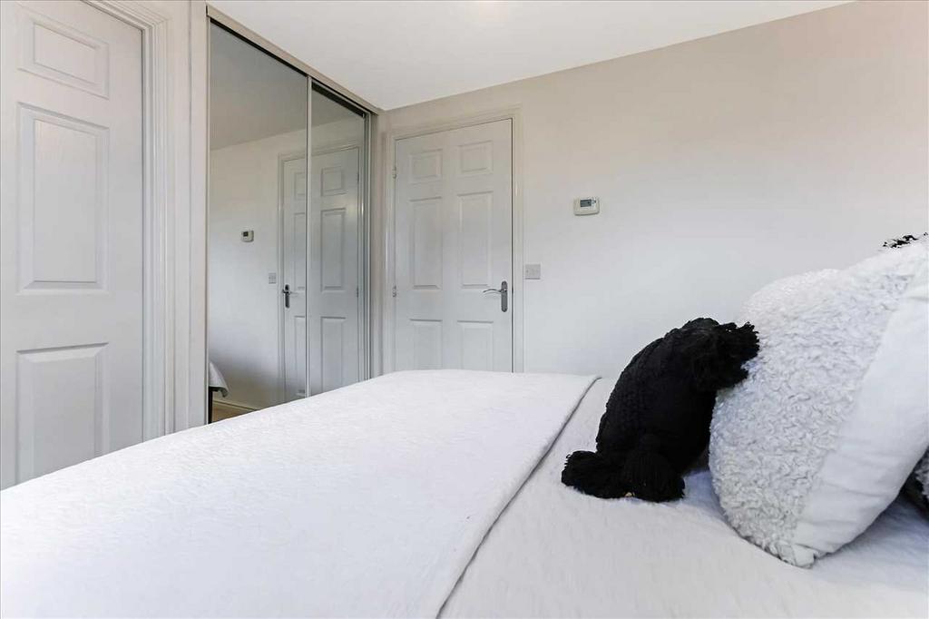 Bedroom One (2)