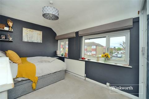 137 Browning Avenue, Worcester Park, KT4 8LD