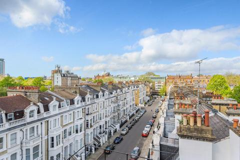 2 bedroom flat for sale, Redcliffe Square, Earls Court