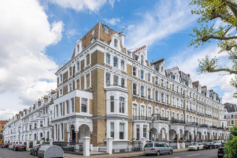 2 bedroom flat for sale, Redcliffe Square, Chelsea
