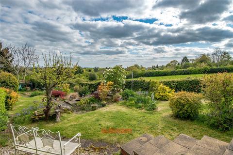 9 Mount Road, Fairfield, Bromsgrove, B61 9LN