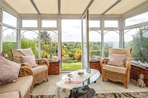 9 Mount Road, Fairfield, Bromsgrove, B61 9LN