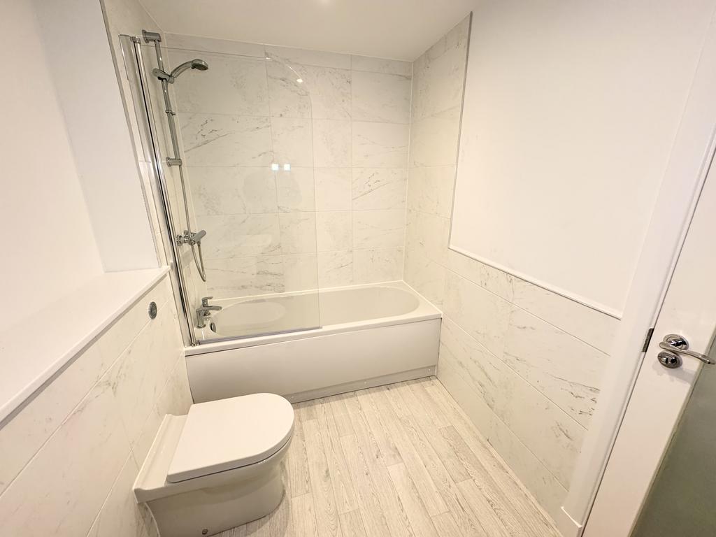 Bathroom 2