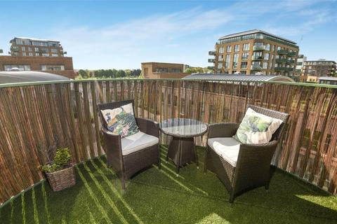 2 bedroom apartment for sale, Tudway Road, London