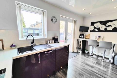 3 bedroom semi-detached house for sale, Thompson Close, Hipperholme HX3