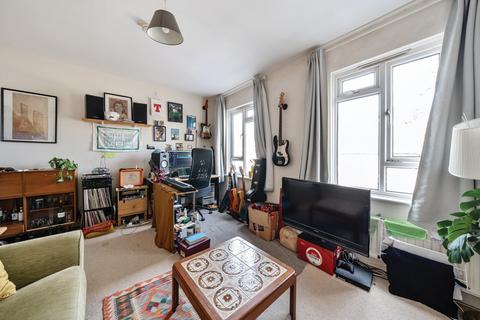 1 bedroom apartment for sale, Marmont Road, Peckham, London