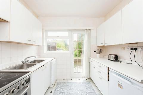 300 Raeburn Avenue, Surbiton, KT5 9EF