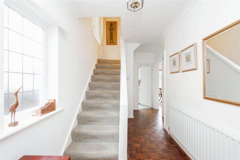 300 Raeburn Avenue, Surbiton, KT5 9EF