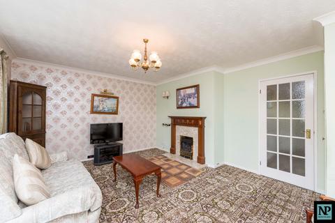 3 bedroom semi-detached house for sale, Mildenhall, Tamworth, B79
