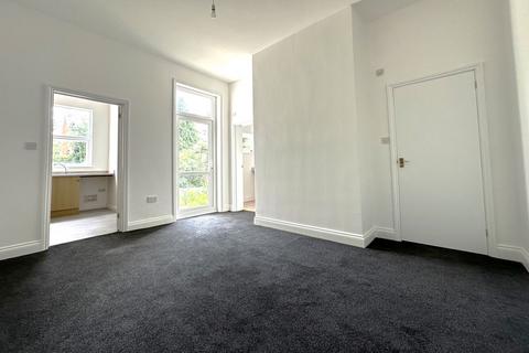 1 bedroom flat to rent, Lowestoft, NR32