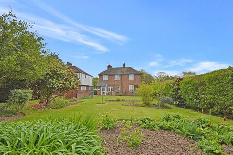36 Chart Road, Ashford, TN23 3HS