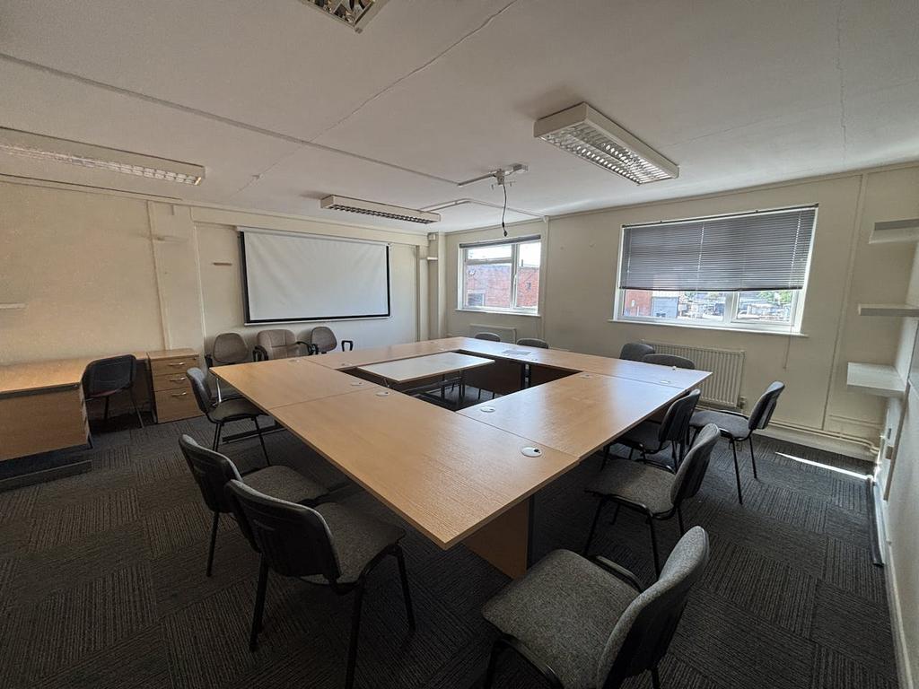 Office 9 1.JPG