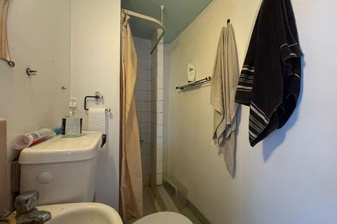 22 Willenhall Road, London, SE18 6TY