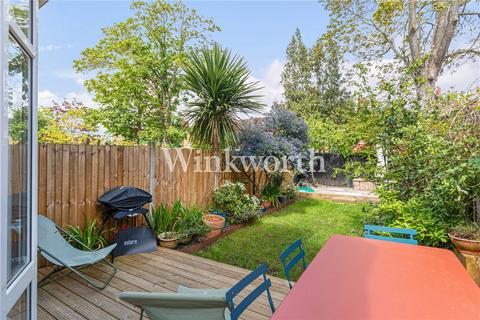 24 Radley Road, London, N17 6RL