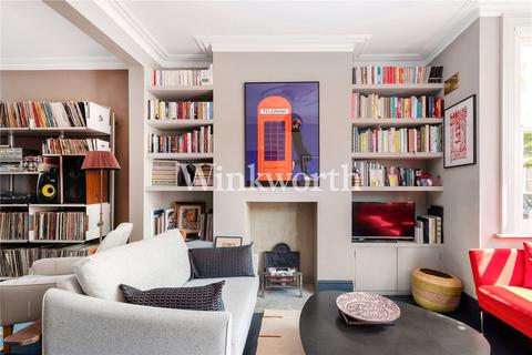 24 Radley Road, London, N17 6RL